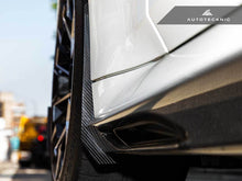 Load image into Gallery viewer, AutoTecknic BM-0850 Carbon Fiber Front Splash Guards G90/ G99 M5