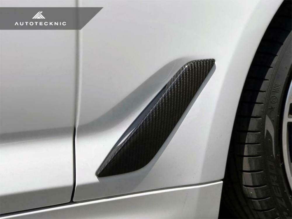 AutoTecknic BM-0080 Dry Carbon Fiber Fender Trim G30 5-Series