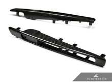 Load image into Gallery viewer, AutoTecknic BM-0288-CF Carbon Fiber Fender Grilles E71 X6M