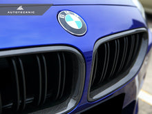 Load image into Gallery viewer, AutoTecknic BM-0612-CF Carbon Fiber Front Grilles F12/F13 6 Series