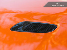 Load image into Gallery viewer, AutoTecknic BM-0238-CF Carbon Fiber Hood Vents E9X M3