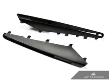 Load image into Gallery viewer, AutoTecknic BM-0208 Stealth Black Fender Grilles E9x M3