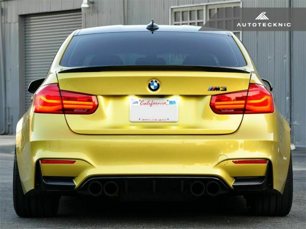 AutoTecknic BM-0091 Carbon Fiber Rear Bumper Trim F80 M3