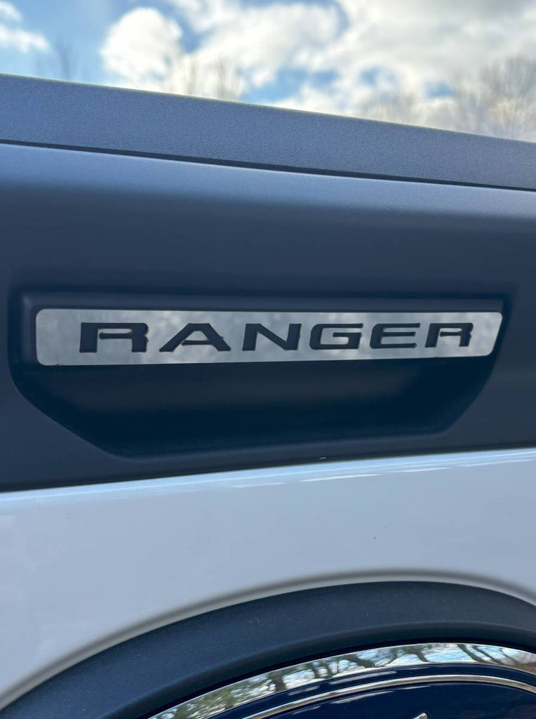 QAA Polished Tailgate Handle Accent Trim 1Pc Fits 24-26 Ranger