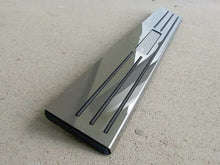 Load image into Gallery viewer, QAA Polished Door Sill Trim 2Pc Fits 02-06 Thunderbird Coupe