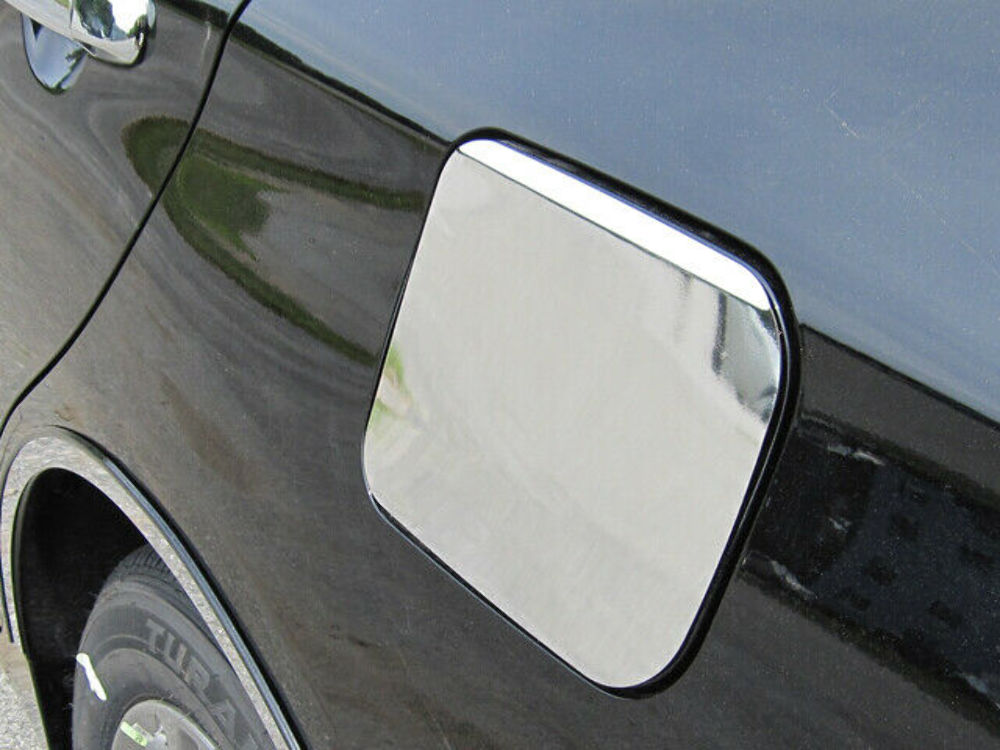 QAA GC15130 Polished Gas Door Trim 1Pc Fits 15-17 Camry Sedan