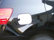 Load image into Gallery viewer, QAA GC28535 Polished Gas Door Trim 1Pc Fits 14-15 Rogue Select