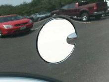 Load image into Gallery viewer, QAA GC47940 Polished Gas Door Trim 1Pc Fits 06-10 Commander