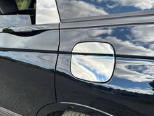 Load image into Gallery viewer, QAA GC74660 Polished Gas Door Trim 1Pc Fits 24-26 Nautilus