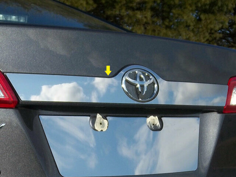 QAA Polished Top License Bar Trim 1Pc Fits 12-14 Camry Sedan