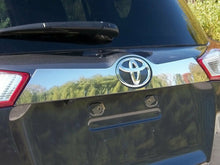 Load image into Gallery viewer, QAA LB13180 Polished Top License Bar Trim 1Pc Fits 13-15 Rav4