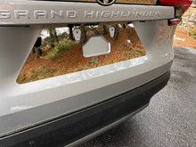 Load image into Gallery viewer, QAA Polished License Plate Bezel 1Pc Fits 24-26 Grand Highlander
