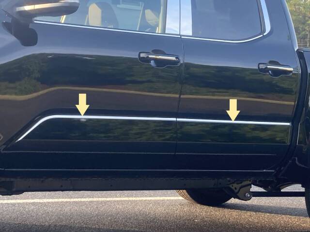 QAA Polished Side Insert Trim 4Pc Fits 24-26 Tacoma Crew Cab