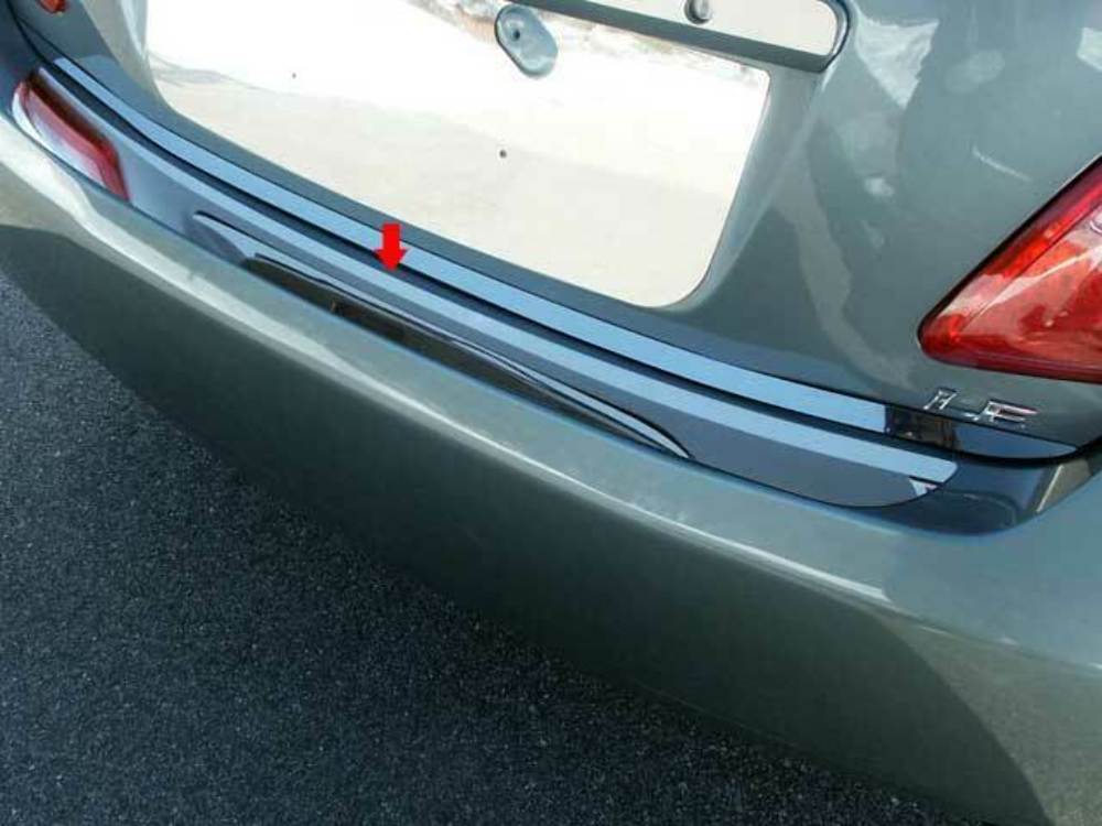 RB27130 Polished Rear Bumper Trim Accent 1Pc Fits 07-11 Camry Sedan