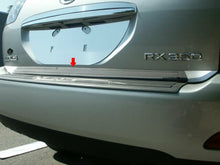 Load image into Gallery viewer, QAA RD26125 Polished Trunk Lid Trim 1Pc Fits 04-09 RX400h