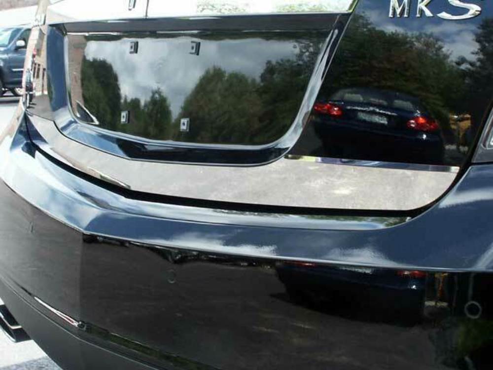 QAA RD49625 Polished Trunk Lid Trim 1Pc Fits 09-12 MKS Sedan