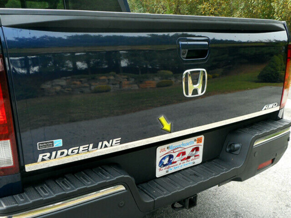 QAA RT17240 Polished Tailgate Accent Trim 1Pc Fits 17-23 Ridgeline