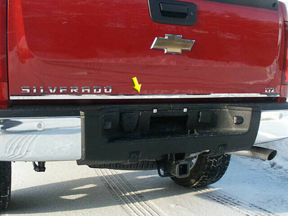 QAA RT39181 Polished Tailgate Accent Trim 1Pc Fits 99-06 Silverado