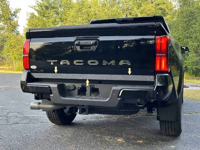 QAA RT74172 Polished Tailgate Accent Trim 1Pc Fits 24-26 Tacoma