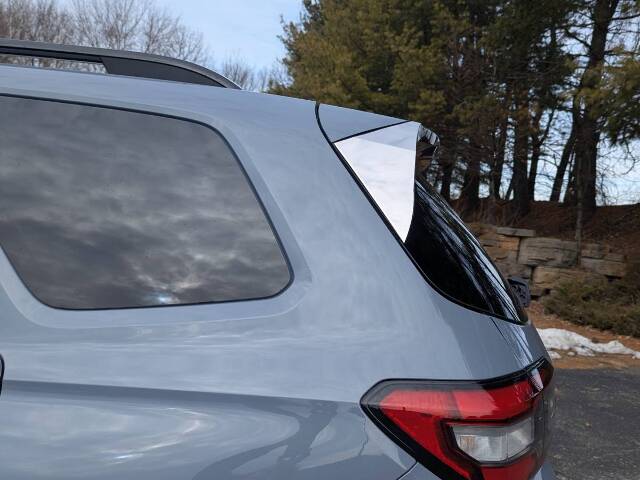 QAA Polished Rear Window Trim Side Accents 2Pc Fits 23-26 Pilot