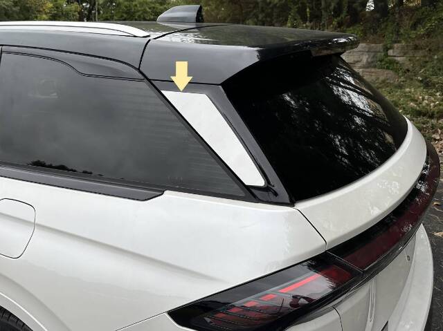 QAA RW74660 Polished Rear Window Trim 2Pc Fits 24-26 Nautilus
