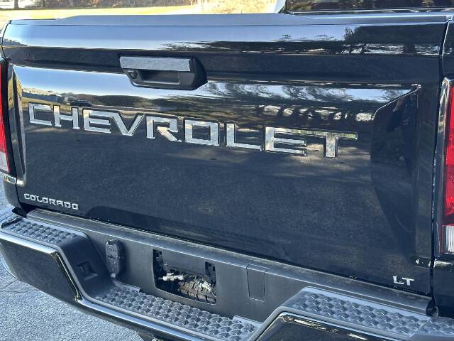 QAA SGR63150 Polished Tailgate Letters 7Pc Fits 23-26 Colorado