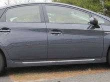 Load image into Gallery viewer, QAA TH10136 Polished Rocker Panel Trim 2Pc Fits 10-15 Prius