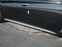 Load image into Gallery viewer, QAA TH13165 Polished Rocker Panel Trim 4Pc Fits 13-18 Avalon Sedan