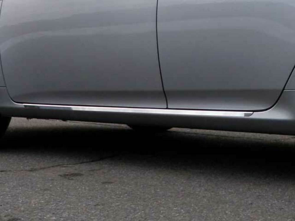 QAA TH29112 Polished Rocker Panel Trim 2Pc Fits 09-13 Corolla Sedan