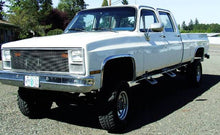 Load image into Gallery viewer, QAA WZ17181 Polished Fender Trim 4Pc Fits 73-87 C/K pickup