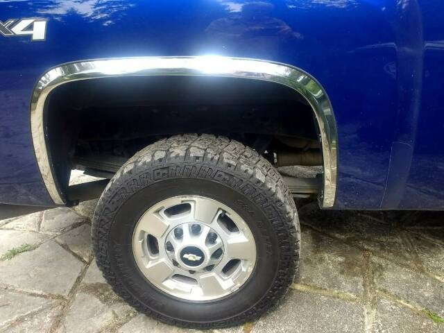 QAA WZ47184 Polished Fender Trim 4Pc Fits 07-13 Silverado