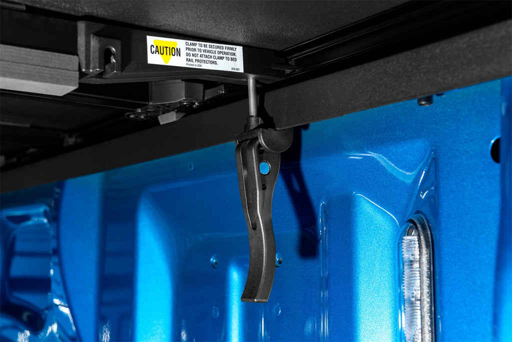 Lund 969157 Lund Hard Fold Tonneau