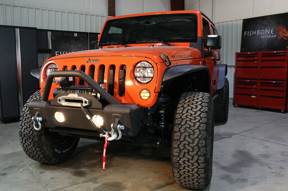 Fishbone Offroad FB22001 Black Stubby Bumper W/Tube Guard 07-18 Wranger JK