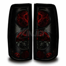 Load image into Gallery viewer, Winjet CTWJ-0004-BS Taillights Black Smoke Lens Fits 99-07 Silverado 2500