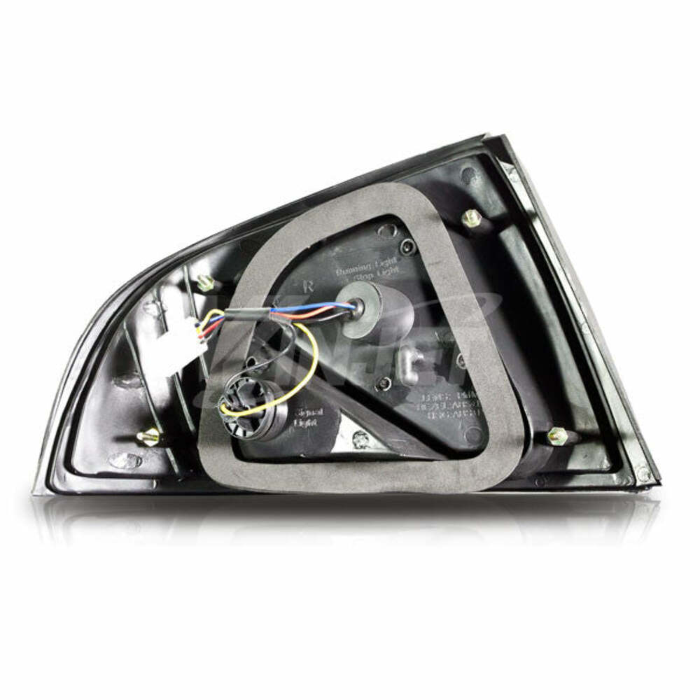 Winjet CTWJ-0044-BS Taillights Black Smoke Lens Fits 00-03 Sentra