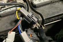 Load image into Gallery viewer, Morimoto H128 Conversion Harness For 2016-2019 Toyota Tacoma