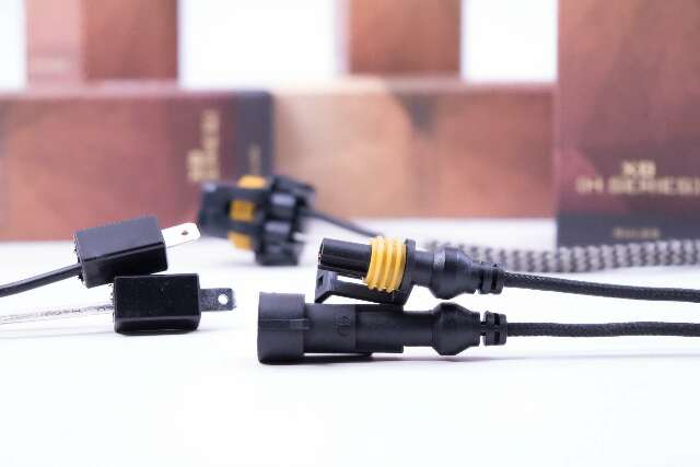 Morimoto MM.N.016 H3C Pair XB 4000K HID Bulbs