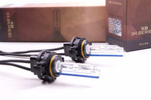 Load image into Gallery viewer, Morimoto MM.N.053 5202/2504 Pair XB 5000K HID Bulbs