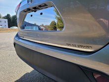 Load image into Gallery viewer, QAA RD70110 Polished Trunk Lid Trim 1Pc Fits 20-23 Highlander