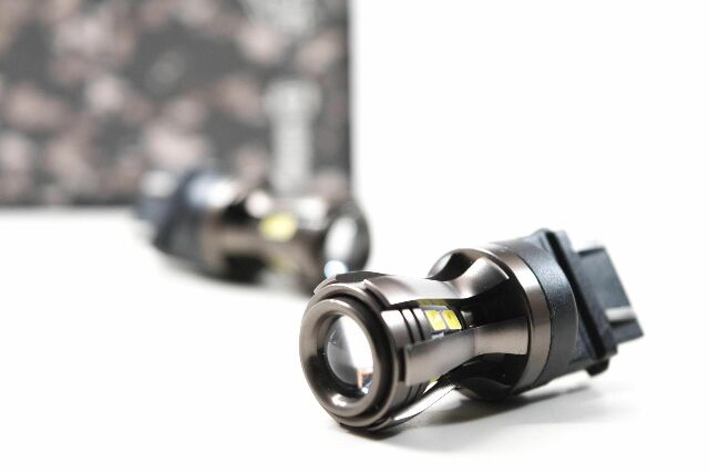 GTR Lighting GTR.LED280-2PK 3157/3156 Amber / Armor LED Bulb Pair