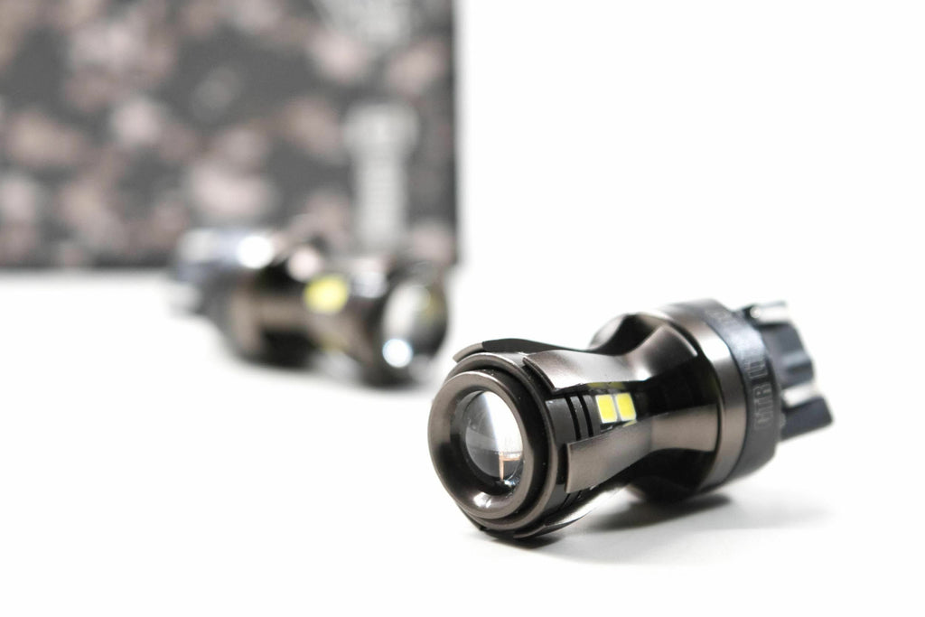 GTR Lighting GTR.LED292-2PK 7440/7443 Switchback / Armor LED Bulb Pair