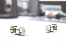 Load image into Gallery viewer, GTR Lighting GTR.LED313 T10/194 Amber 6-Chip Canbus LED Bulbs