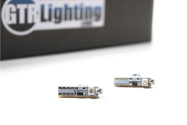 GTR Lighting GTR.LED552 T5/74 White 3-LED LED Bulbs