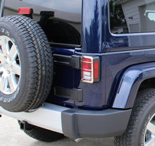 Load image into Gallery viewer, Kentrol 30582 Polished Silver Taillight Guard Pair 07-18 Wrangler JK