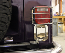 Load image into Gallery viewer, Kentrol 50404 Black Rear Body Guard For 55-86 Jeep CJ Powder Coated Stainless