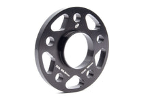 Load image into Gallery viewer, Dinan D210-2029 Wheel Spacer Kit