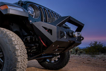 Load image into Gallery viewer, Raptor FBM22JPN-RT Magnum Front Winch Bumper Fits 18-22 Gladiator Wrangler (JL)