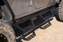 Load image into Gallery viewer, Raptor GTS71JP RT Gen 2 Steps Fits 07-18 Wrangler (JK) Wrangler (JL)