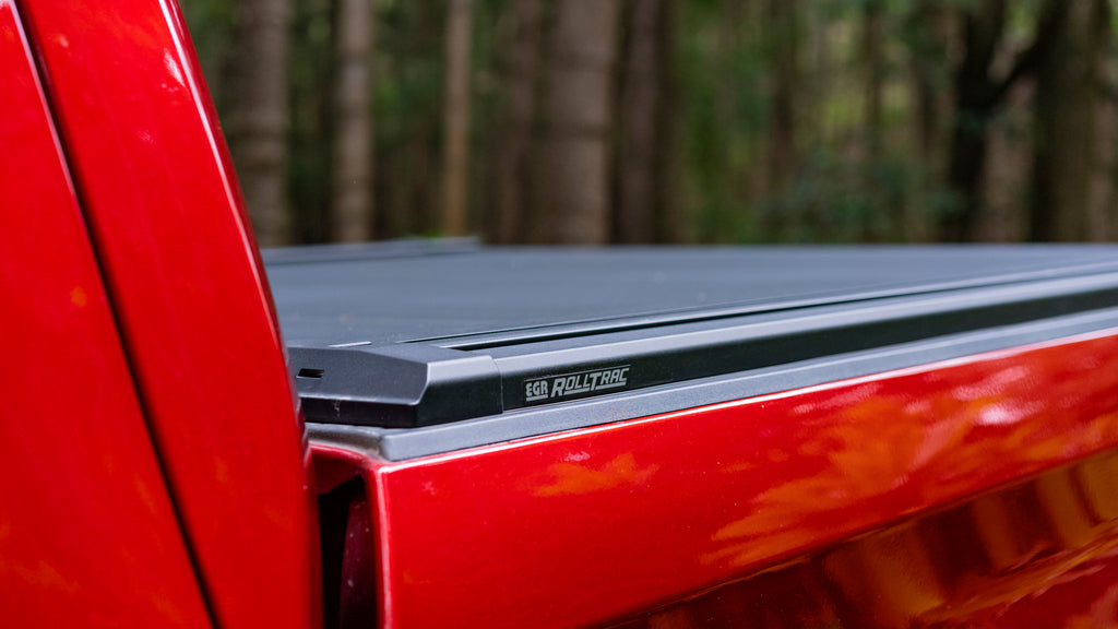 EGR RT039603E Tonneau Cover For 19-22 Silverado 1500 Custom