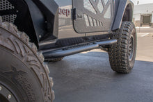 Load image into Gallery viewer, DV8 Offroad SRJL-22 Rock Slider w/Step Fits 18-22 Wrangler (JL)